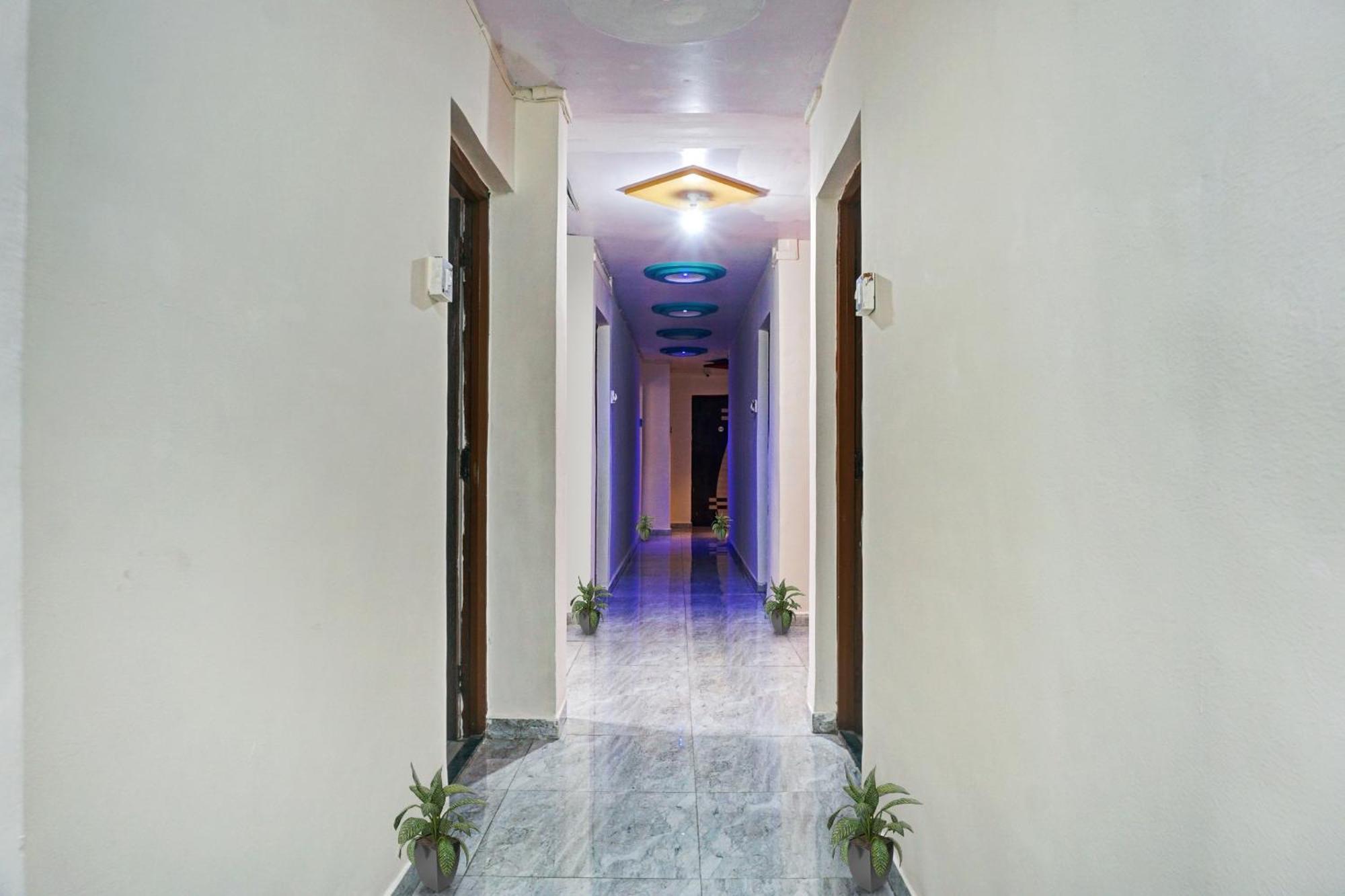 Hotel O Manav Shree Lodge Phursungi Exterior photo